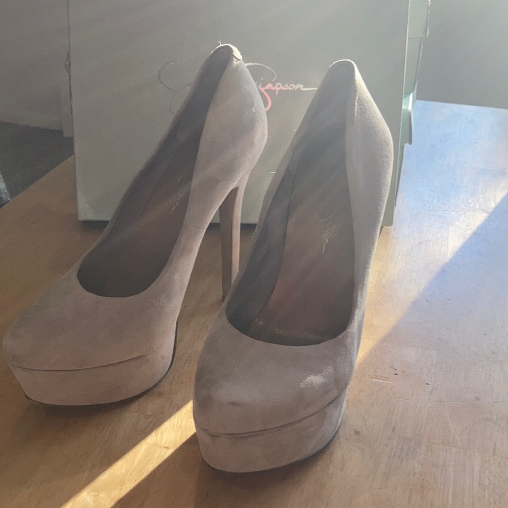 Jessica Simpson heels